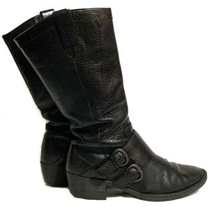 Black leather Born boots
